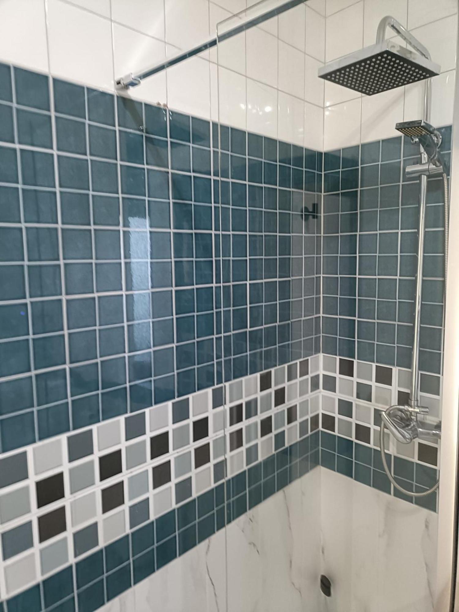 Apartamento Shenzhen En Astorga Camino De Santiago Cochera Bicis מראה חיצוני תמונה