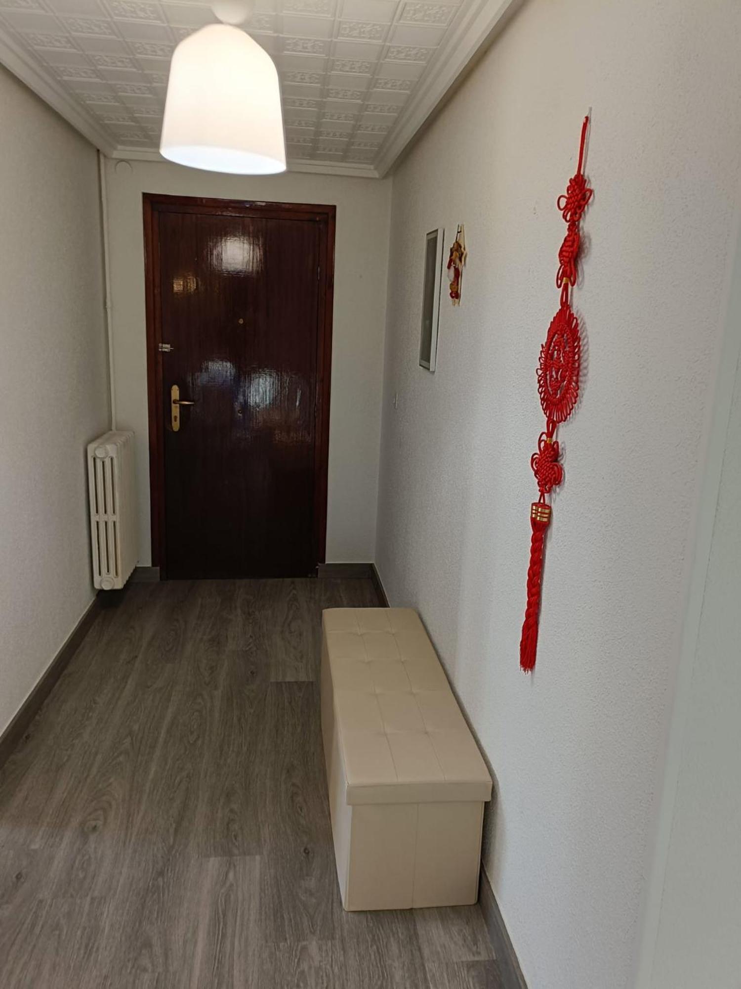 Apartamento Shenzhen En Astorga Camino De Santiago Cochera Bicis מראה חיצוני תמונה