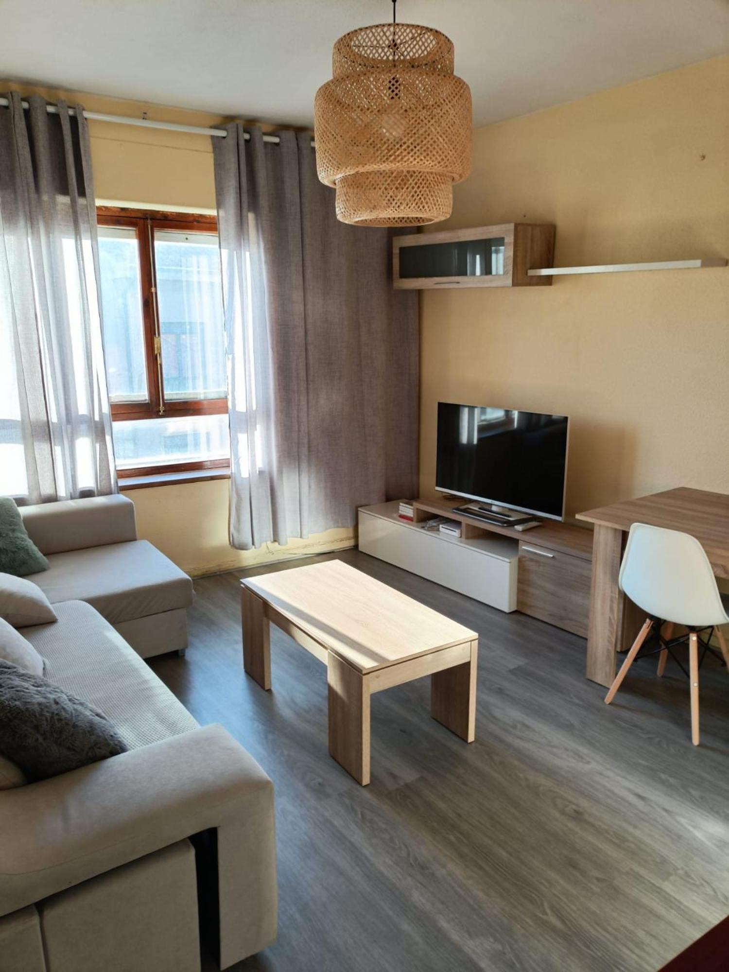 Apartamento Shenzhen En Astorga Camino De Santiago Cochera Bicis מראה חיצוני תמונה