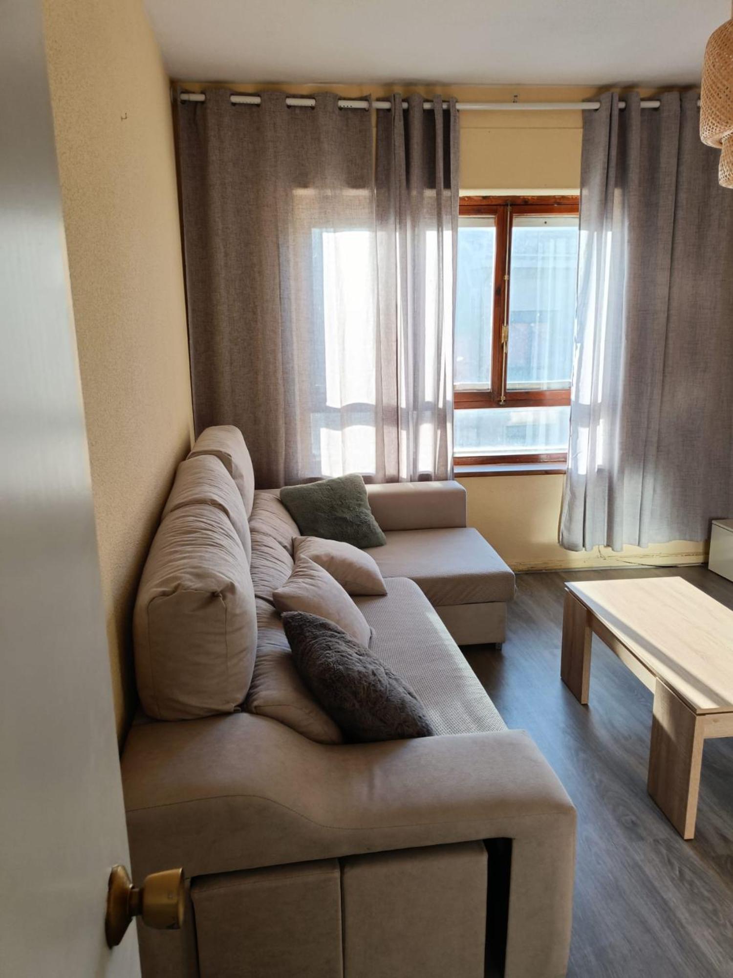Apartamento Shenzhen En Astorga Camino De Santiago Cochera Bicis מראה חיצוני תמונה